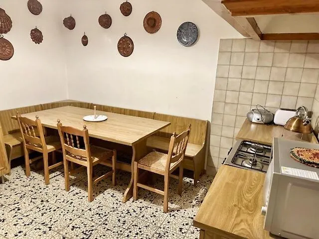 Sant'elena - Vicino Biennale